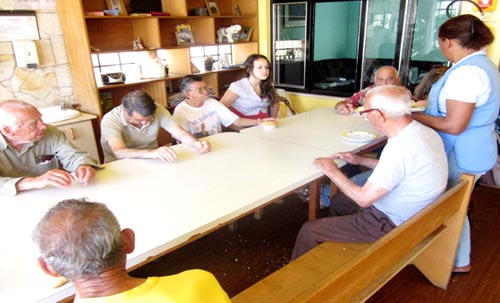 Rotary Club de Curitiba Oeste | Interact | Lar S&atilde;o Sebasti&atilde;o