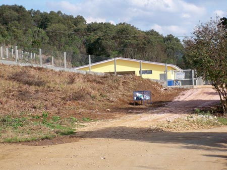 Rotary CLub de Curitiba Oeste - Construção da Nova Escola Rural da Macieira